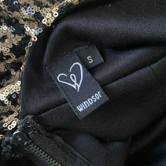 Windsor Gold and Black Sequin Mini Dress - Picture 5 of 6